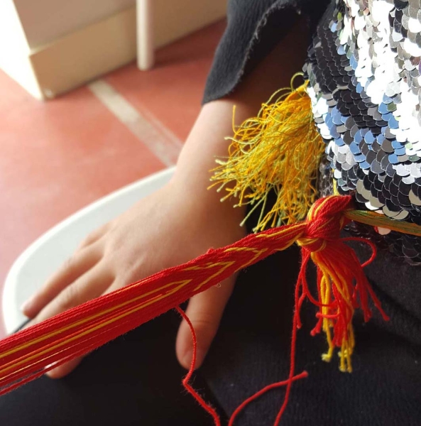 atelier-tissage-aux-plaquettes-sylvie-lemal-photo-pema-carre-web