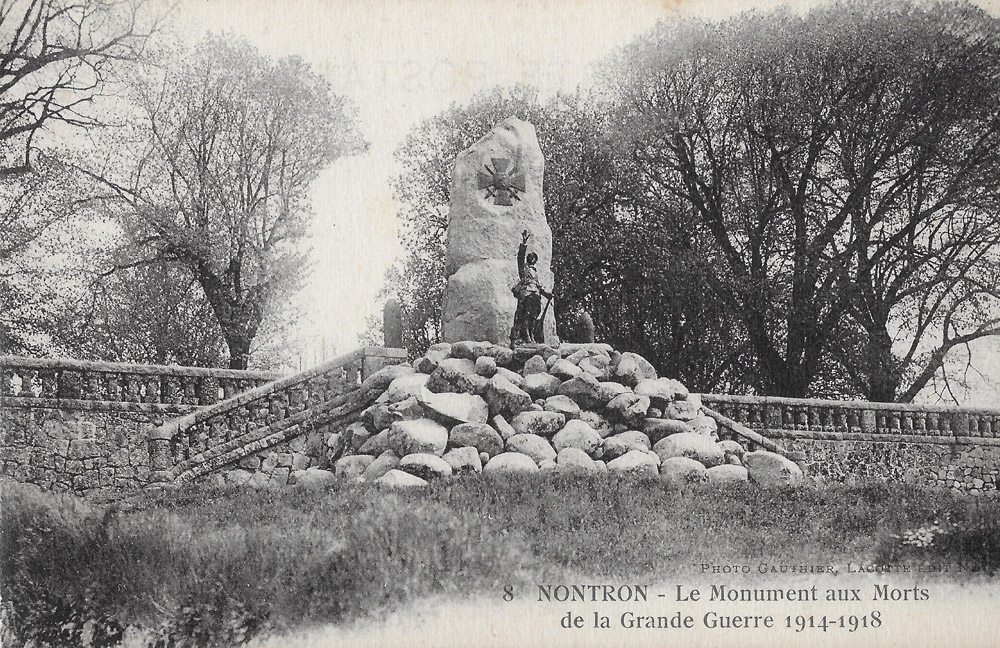 Momument 14 18